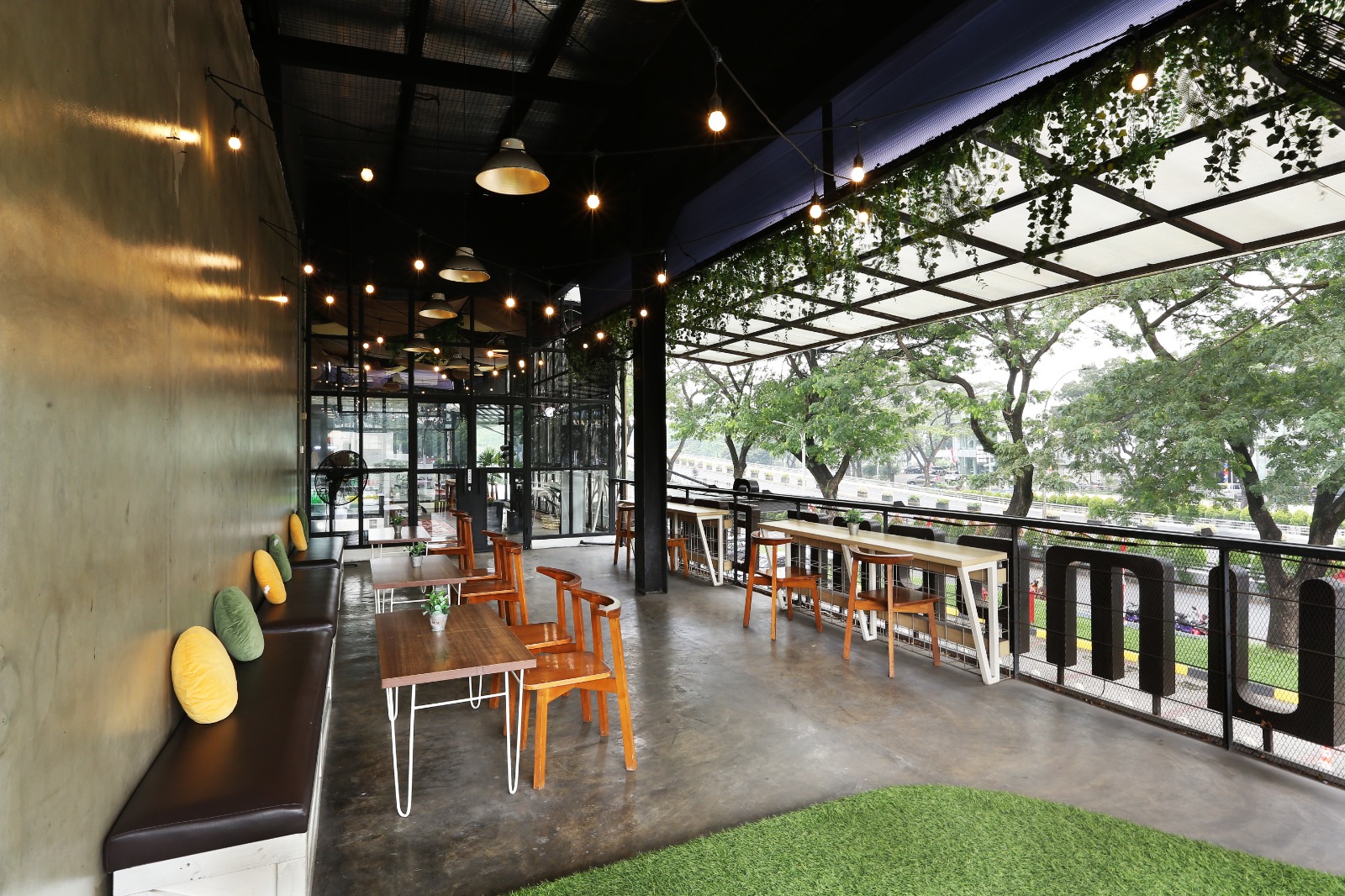 Lumpang Emas Bintaro Interior 3